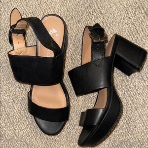 Aerosoles Black Leather Sandals